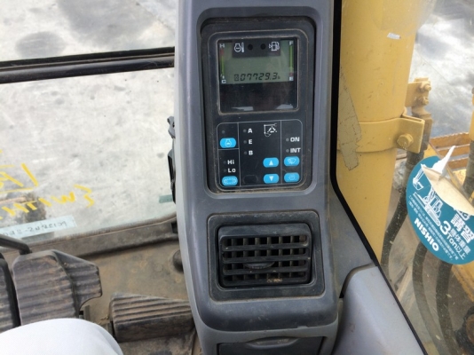 Komatsu PC128US-2EO ปี 2003 ใบแทร็คติดก้อนยาง นำเข้าจากญี่ปุ่น ราคาไม่แพงครับ Komatsu PC128US-2EO ปี 2003 ใบแทร็คติดก้อนยาง นำเข้าจากญี่ปุ่น ราคาไม่แพงครับ