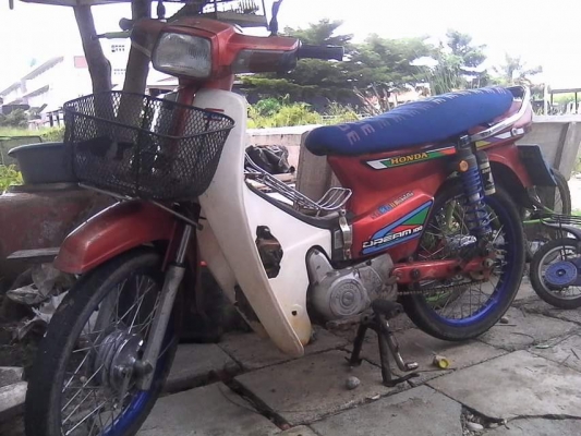 Honda DREAM100 คลาสสิคมีทะเบียนครับ