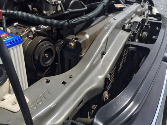 ขาย HILUX TIGER 2.5 ตัว G ท็อปสุด ปี 2002 - 2545 เกียร์ ธรรมดา กระจกไฟฟ้า มี ABS AIRBAG พวงมาลัยเพาเ