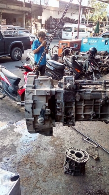 ZF 270 ยูโรวัน เกียร์พร้อมใช้รับประกันยาวๆ 125000 บาท 0970408451แว่น ZF 270 ยูโรวัน เกียร์พร้อมใช้รับประกันยาวๆ 125000 บาท 0970408451แว่น