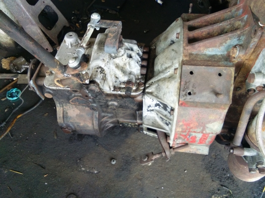 ขายเครื่อง6BB พร้อมเกียj5เกีย