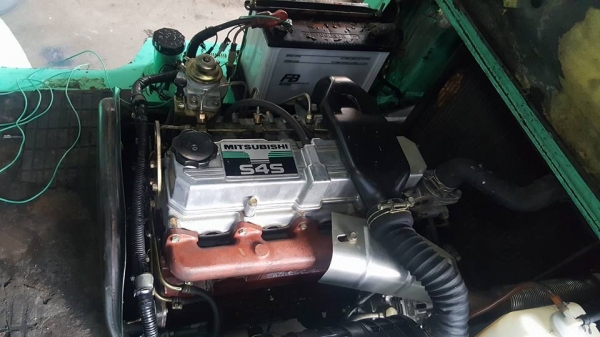 แหล่งรวมรถโฟล์คลิฟท์งาเทงากระดกงาคว่ำหงายเทได้สำหรับตักยางก้อนยางพารายางถ้วยขี้ยาง แหล่งรวมรถโฟล์คลิฟท์งาเทงากระดกงาคว่ำหงายเทได้สำหรับตักยางก้อนยางพารายางถ้วยขี้ยาง