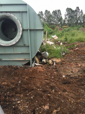 ขายโบเวอร์ขนาดใหญ่มากใช้กับมอเตอร์ 350 แรงม้าไม่มีมอเตอร์ราคา 180,000 บาท