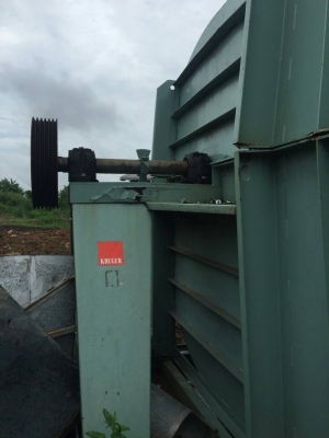 ขายโบเวอร์ขนาดใหญ่มากใช้กับมอเตอร์ 350 แรงม้าไม่มีมอเตอร์ราคา 180,000 บาท