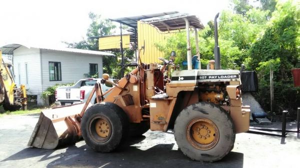 รถตักล้อยางเอวอ่อน komatsu507 เครื่องยนต์ดี เกียร์ดี เอวแน่น ราคาต่อรองได้