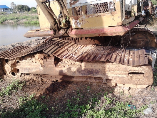 ขายด่วนแมคโคซูมิโตโม่ ขายเป็นอะไหล่โซใบใช้ได้กับโกเบโกมาร์ค2มาร์ค3ท้ายเหล็ก