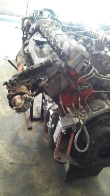 เครื่องยนต์ฮีโน่EF550แปดสูบ(V8)เครื่องแรงจัด สวยมากข้อแสตนดาร์ดติดดีมาก อุปกรณ์ครบตัวสมบูรณ์มากครับ