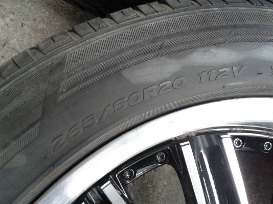 ขอบ20นิ้ว6รู สวยๆ ชุดนี้ ราคา 7700 บาท