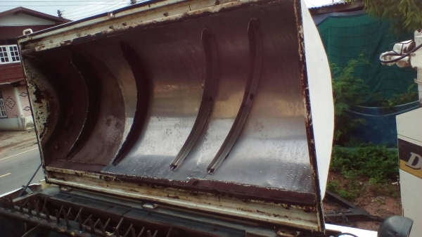 DC 60 Plus นิ่วสปริง  ปี 54    ต้องการขายคับด่วน   +  เทเลอร์    300000 บาท    ดูรถก่อนต่อ     เบอร์  0986683479  สิทธิ์ู