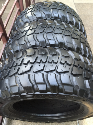 ยาง Mud FEDERAL 35 12.5 R20 ดอกเต็ม ไม่มีปะ จำนวน 3เส้น ราคาไม่แพง ยาง Mud FEDERAL 35 12.5 R20 ดอกเต็ม ไม่มีปะ จำนวน 3เส้น ราคาไม่แพง