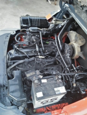 ขายโฟล์คลิฟ Toyota รุ่น8 ยก2.5 ตัน เสา4.3 เมตรทูฟรี ติดตั่งไซชิฟ