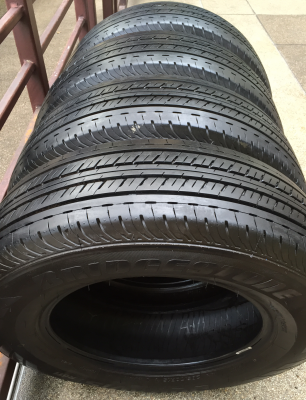 ยาง Bridgestone 205 70 15 กลางปี15 ดอกเต็ม ใช้กันยาว ราคาไม่แพง