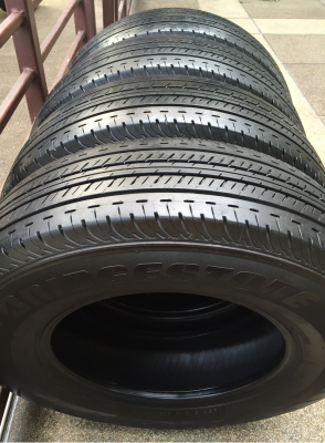 ยาง Bridgestone 195 R15 กลางปี15 ดอกเต็ม ใช้กันยาว ราคาไม่แพง
