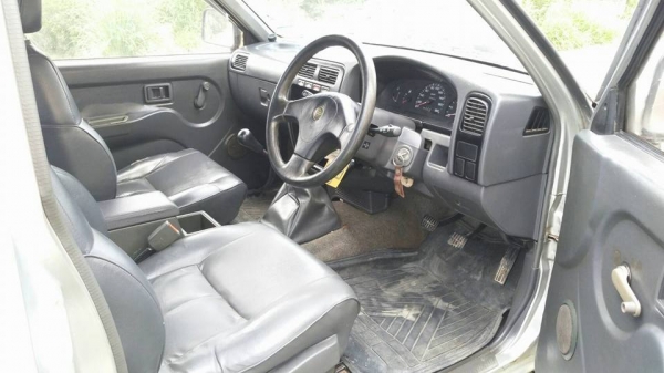 !!!! รถบ้าน NISSAN BIG-M KINGCAB 2.5 CC ปี 38 โฉมหน้างอ จอโค้ง พวงมาลัยเพาเวอร์