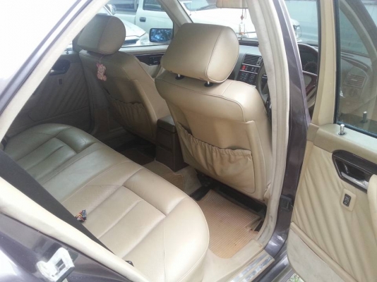 benz c220 ปี 94 เกียร์ออโต้ แก๊ส lpg