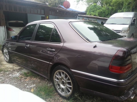 benz c220 ปี 94 เกียร์ออโต้ แก๊ส lpg