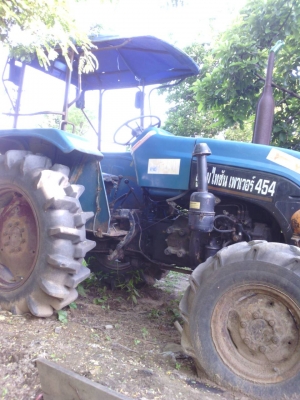 สีนวนจัดให้จร๊ "ไทซัน" 45แรง เครื่องแรง เครื่องสวย จัดไปแบบทนๆ พวงมาลัยพาวเวอร์ ขับเครื่อนสี่ล้อ มีแต่ตัว สนใจติดต่อ 089-9638932 สีนวนจัดให้จร๊ "ไทซัน" 45แรง เครื่องแรง เครื่องสวย จัดไปแบบทนๆ พวงมาลัยพาวเวอร์ ขับเครื่อนสี่ล้อ มีแต่ตัว สนใจติดต่อ 089-9638932