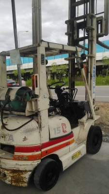 โฟล์คลิฟ Toyotaรุ่น 6 เสา 5เมตร ไซชิบ1.5ตัน  พร้อมใช้งานครับ