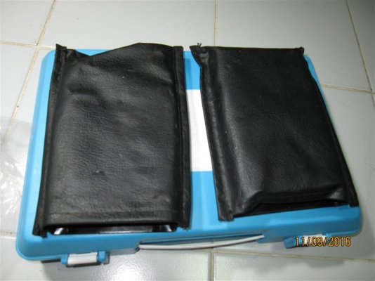 ที่หนุนล้อไม่ให้รถไหล TOYOTA ของแท้ ที่หนุนล้อไม่ให้รถไหล TOYOTA ของแท้