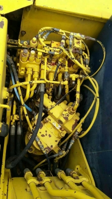 ขาย SK 60 M 3  ไฟฟ้าครบทุกจุด แอร์ครบ ใบแทรกใหญ่ ระบบดีมากช่วงล่างเต็ม