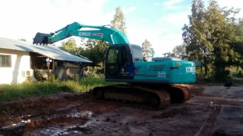 ขายKobelco M6YN08SUPERชั่วโมง17XXXสภาพสวย ติดต่อคุณอ๊อฟพิจิตร086-737-9991 ขายKobelco M6YN08SUPERชั่วโมง17XXXสภาพสวย ติดต่อคุณอ๊อฟพิจิตร086-737-9991