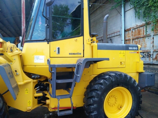 รถตักล้อยาง KOMATSU WA180Z-3ใช้งาน600ช.ม เอกสารอินวอยซ์ รถตักล้อยาง KOMATSU WA180Z-3ใช้งาน600ช.ม เอกสารอินวอยซ์