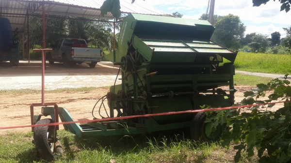 ขายตู้นวดข้าว5ฟุตของกรมวิชาการเกษตร