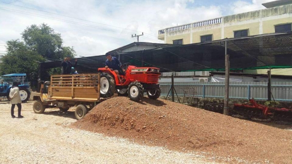 ปัญญาแทรคเตอร์..จัดมาให้ครับ ด่วน!!!คูโบต้า L1-22ตัวเปล่า จัดส่ง อ.บึงสามัคคี จ.กำแพงเพชร