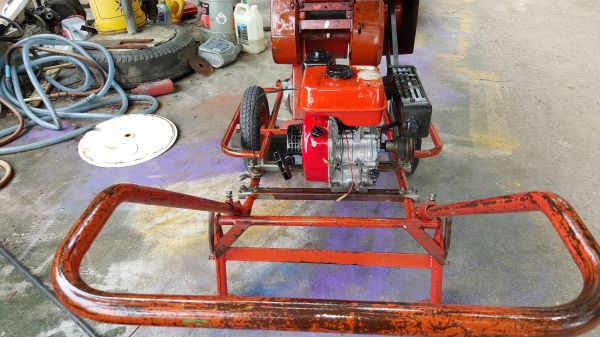 เครื่องย่อยกิ่งไม้