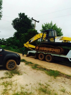 ขาย 615,000 KOBELCO SK200 MARK 3 (ไฟฟ้าตัด )เครื่องดี เอกสารอินวอยท์ รถอยู่ จ.ศรีสะเกษ 090-772-3710 090-772-3708 ขาย 615,000 KOBELCO SK200 MARK 3 (ไฟฟ้าตัด )เครื่องดี เอกสารอินวอยท์ รถอยู่ จ.ศรีสะเกษ 090-772-3710 090-772-3708
