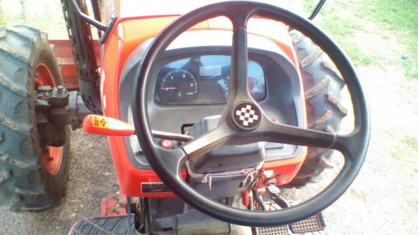 ขายรถไถ kubota m.70 รถปี 55