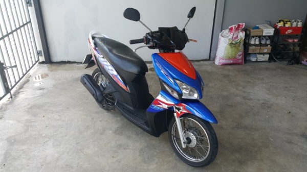 ขาย Honda Click 110 จดทะเบียนปี 50 สตาร์ทไฟฟ้า สภาพดี ขี่สบาย