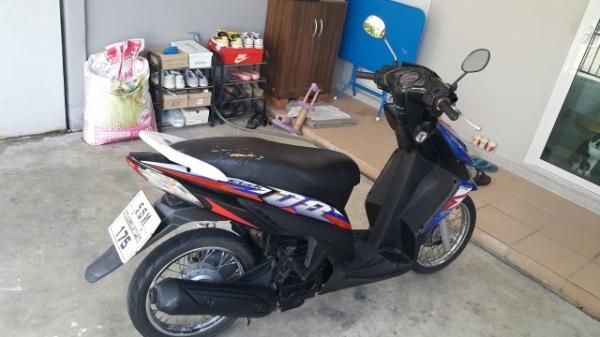 ขาย Honda Click 110 จดทะเบียนปี 50 สตาร์ทไฟฟ้า สภาพดี ขี่สบาย