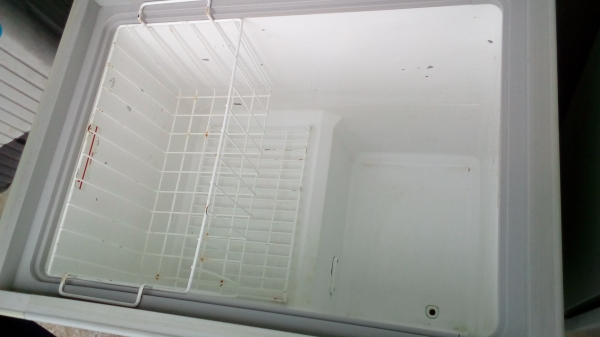 ขายตู้แช่แข็ง ยี่ห้อ singer (5.2Q) ขนาดบรรจุ 146 ลิตร ขนาดตู้ 720x560x845 มม. ขายตู้แช่แข็ง ยี่ห้อ singer (5.2Q) ขนาดบรรจุ 146 ลิตร ขนาดตู้ 720x560x845 มม.