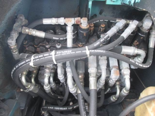 ขายรถขุดKOBELCO SK045 ปั้มนิ้ว,คอลโทนสั้น (ขนาดPC45) พร้อมหัวกระแทกNPK+บุ้งกี้อีกใบ ขายรถขุดKOBELCO SK045 ปั้มนิ้ว,คอลโทนสั้น (ขนาดPC45) พร้อมหัวกระแทกNPK+บุ้งกี้อีกใบ