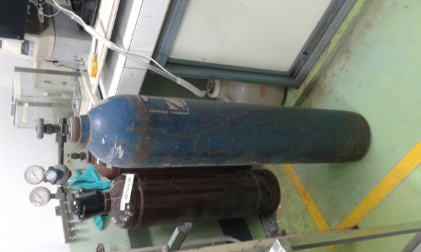 ขายถังไนตรัส อ๊อกไซด์ถูกมากใครไวก็ได้ไปใช้เลยก๊าซเต็มถัง