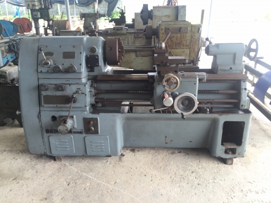 ขายเครื่องกลึงญี่ปุ่น5ฟุตครึ่ง3เพลาพวงมาลัยขวาสวิง450รูเพลา1.2นิ้วราคาสุดประหยัดครับ