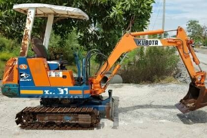 ขายด่วนรถแบคโฮKUBOTAคูโบต้าKH31ครื่องดีปั่มแรงรถนอกเพิ่งนำเข้ามาใหม่ยังไม่เคยใช้งานในเมืองไทยเลย