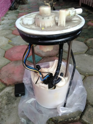 ชุดลูกลอยพร้อม ปั้มติก honda civic fb