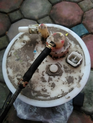 ชุดลูกลอยพร้อม ปั้มติก honda civic fb ชุดลูกลอยพร้อม ปั้มติก honda civic fb