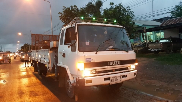 ขาย6ล้อเครน อีซูซุร็อคกี้ FRR 205เทอร์โบว์อินเตอร์ เครน3ตัน3ปอก กระบะยาว6.20เมตร แชชซวซีสวย พร้อมสะพานไฮโดรลิกซ์