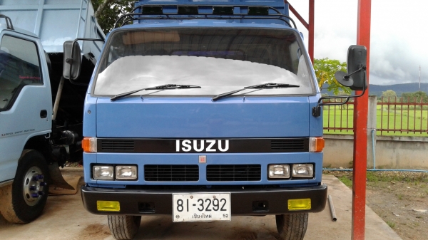 รถดั้มพ์