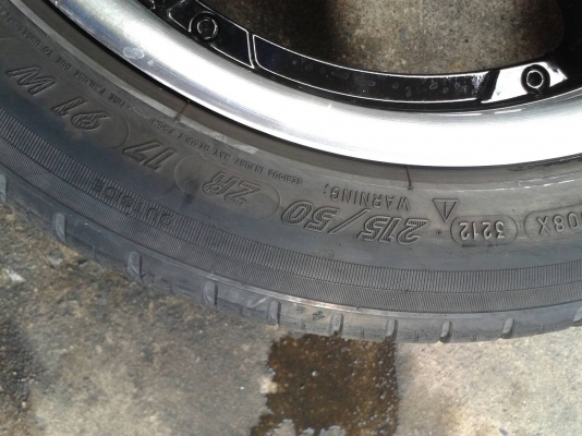 ขอบ17นิ้ว5รู114 พร้อมยาง สวยๆ 4 ล้อ ราคา 6900 บาท