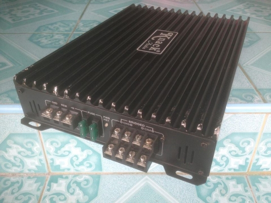 แอมป์คลาสเอบี4ch มือสองสภาพสวย ใช้งานปกติ เสียงดี ขับกลางแหลมอย่างละ6ดอกได้ #ขายตัวละ 1450 บาท สนใจ0892425454 อยู่สระบุรีส่งได้