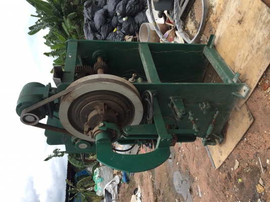 ขายเครื่องพับญี่ปุ่นระบบครัช4ฟุตใบพับพร้อมพับได้4มิลราคาถูกๆครับ ขายเครื่องพับญี่ปุ่นระบบครัช4ฟุตใบพับพร้อมพับได้4มิลราคาถูกๆครับ