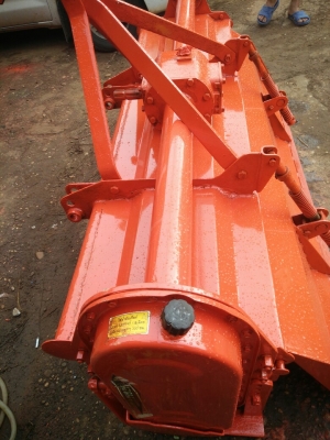 โรตารี่ตราช้าง1.80ติดรถ45,47พร้อมใช้งานใบ60\% โรตารี่ตราช้าง1.80ติดรถ45,47พร้อมใช้งานใบ60\%