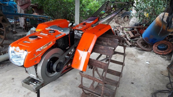 รถไถเดินตามคูโบต้าสภาพสวยราคาไม่แพงครับ