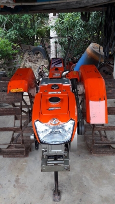 รถไถเดินตามคูโบต้าสภาพสวยราคาไม่แพงครับ