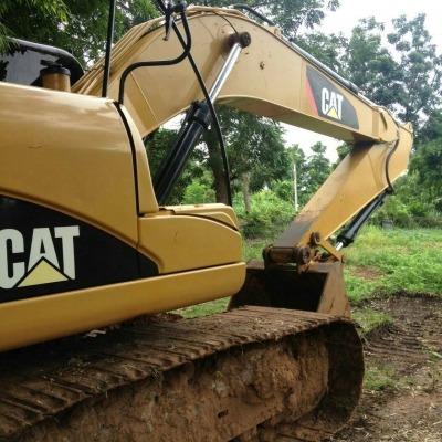 ขายรถแบคโฮ CAT 320 D// ไมล์ 3037 เอกสารเล่มทะบียน ราคา 1900000