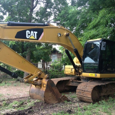 ขายรถแบคโฮ CAT 320 D// ไมล์ 3037 เอกสารเล่มทะบียน ราคา 1900000